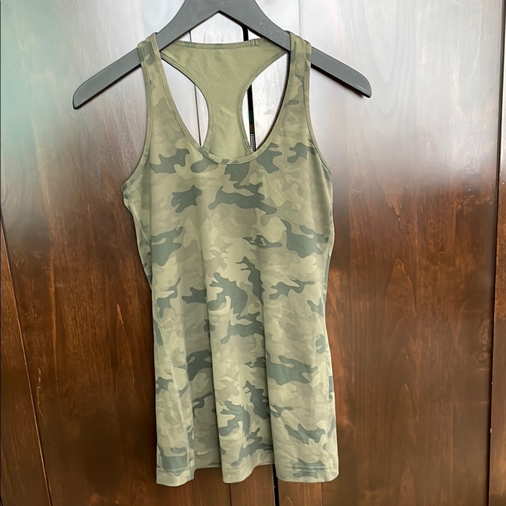 Lululemon Camo Green Women's Tank Top